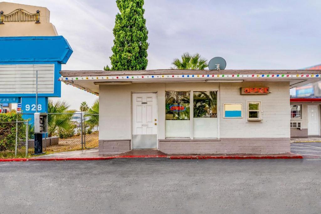 Oyo Gateway Motel Las Vegas North Strip/Fremont St. Area المظهر الخارجي الصورة
