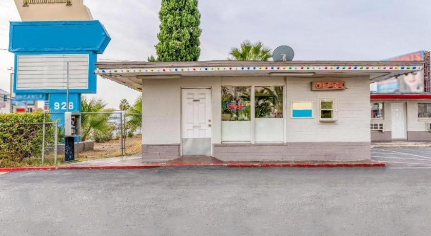 Oyo Gateway Motel Las Vegas North Strip/Fremont St. Area المظهر الخارجي الصورة